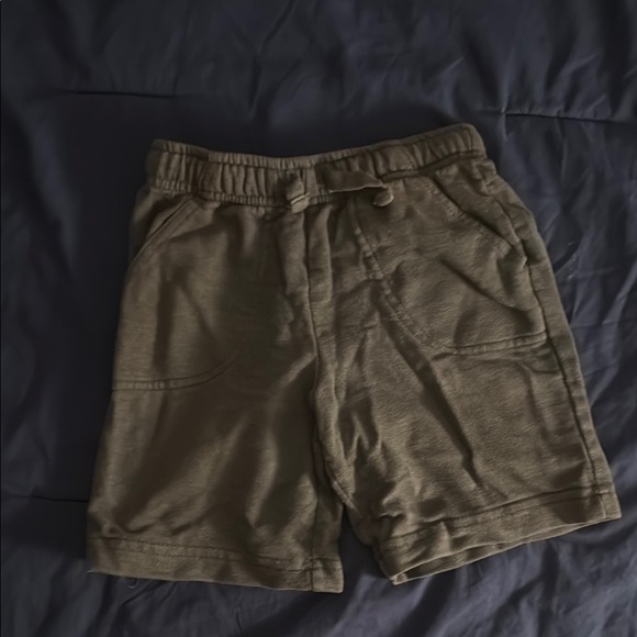 Lot of 8 size 5T boys shorts - Picture 8 of 10